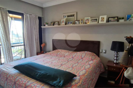 Apartamento à venda com 3 quartos, sendo 2 suítes, em Real Parque, São Paulo, SP