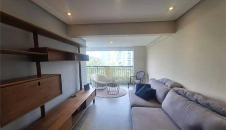 Apartamento à venda com 3 quartos, sendo 1 suíte, em Parque Reboucas, São Paulo, SP