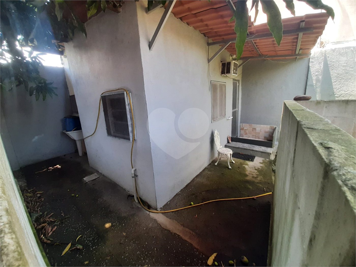 Casa à venda com 4 suítes em Santa Cruz, Rio de Janeiro, RJ