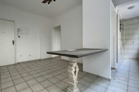 Apartamento com 2 dormitórios à venda, 73 m² por R$ 490.000,00 - Gonzaga - Santos/SP