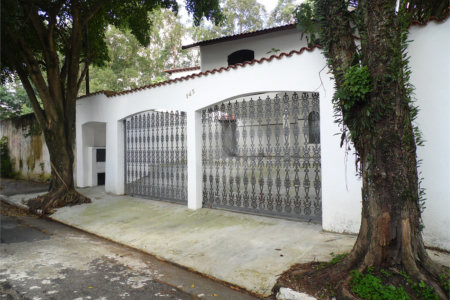 Casa à venda com 5 quartos, sendo 3 suítes, em Vila São Francisco, São Paulo, SP
