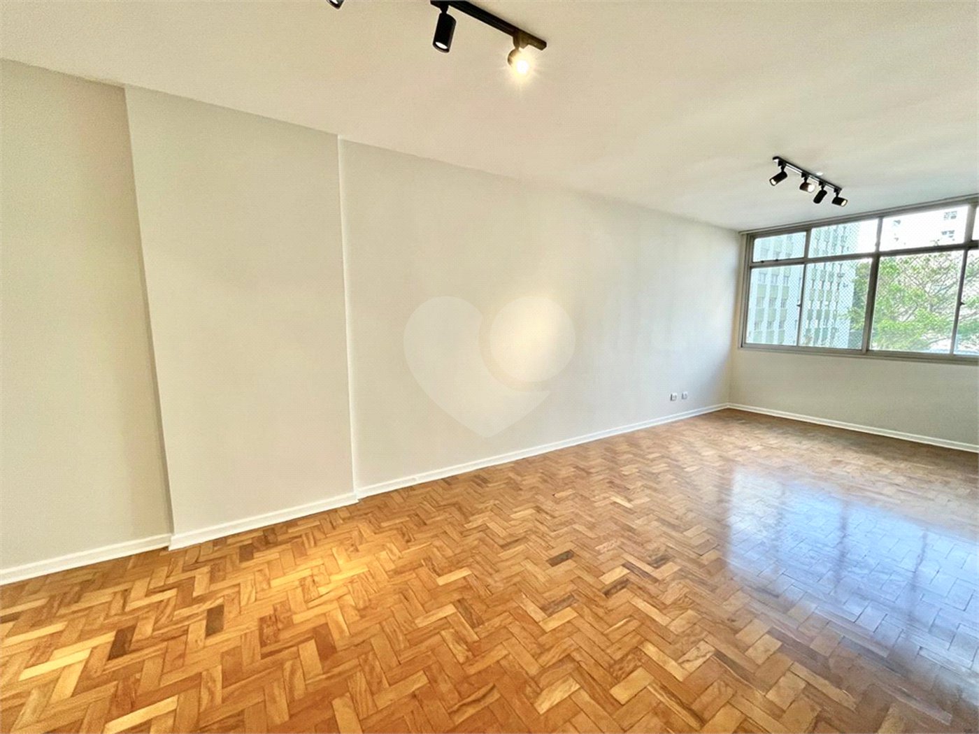 Apartamento à venda com 3 quartos em Cerqueira César, São Paulo, SP