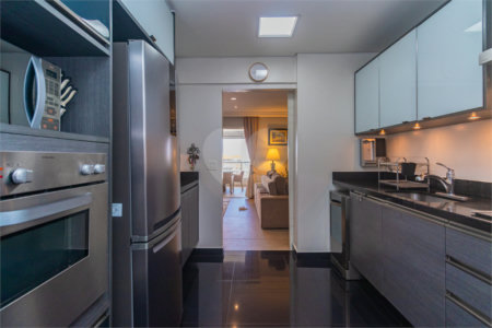 Apartamento à venda com 2 suítes em Chácara Santo Antônio, São Paulo, SP