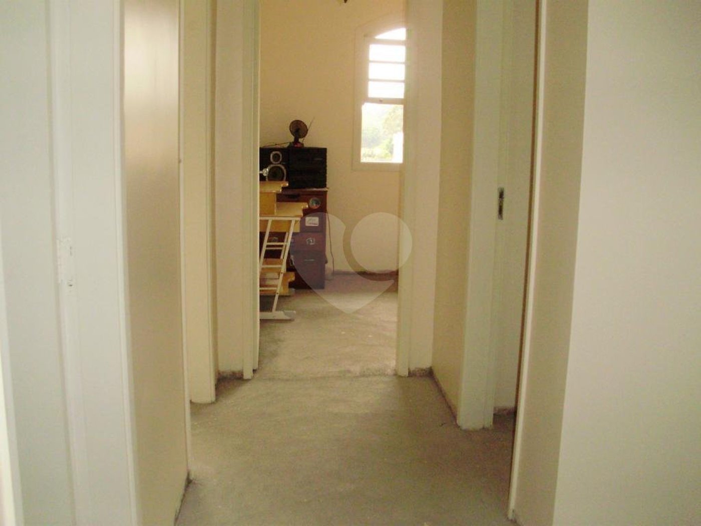 Sobrado à venda com 3 quartos, sendo 1 suíte, em Horto, São Paulo, SP