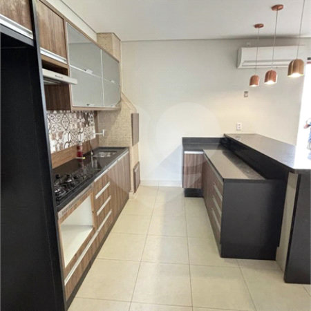 Casa à venda com 3 quartos, sendo 1 suíte, no condomínio Solar das Torres, Cuiabá - MT