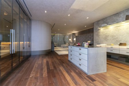 Apartamento à venda com 4 suítes em Jardim Guedala, São Paulo, SP