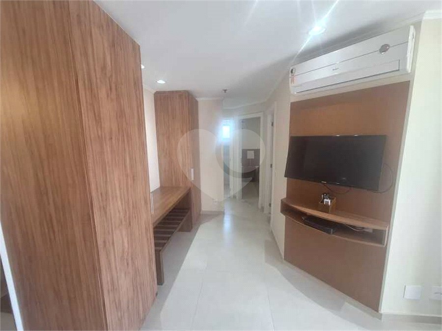 Apartamento à venda ou para alugar com 2 quartos em Vila Olímpia, São Paulo, SP