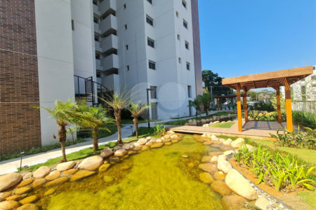 Apartamento à venda com 3 suítes em Jardim Marajoara, São Paulo, SP