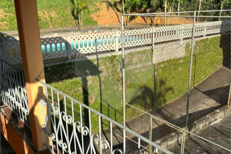 Sítio à venda com 5 quartos, sendo 1 suíte,  em Mirante do Arujá, Arujá, SP