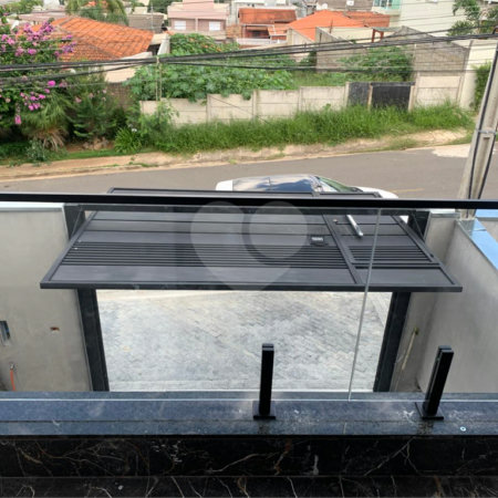 Sobrado à venda com 3 suítes em Jardim Maristela, Atibaia, SP