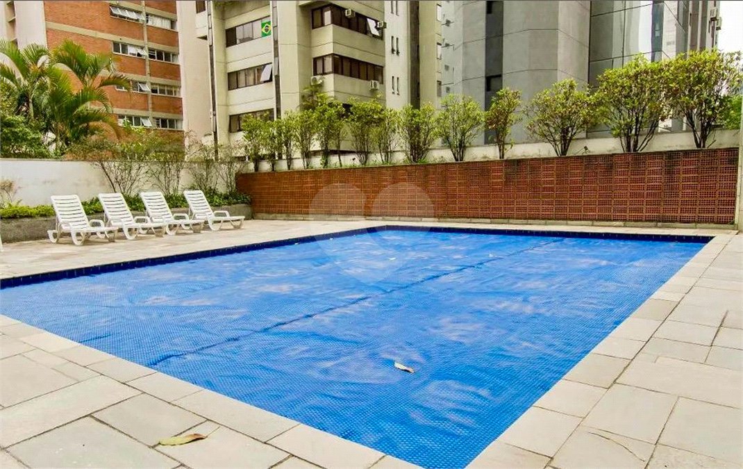 Apartamento à venda ou para alugar com 3 suítes em Perdizes, São Paulo, SP