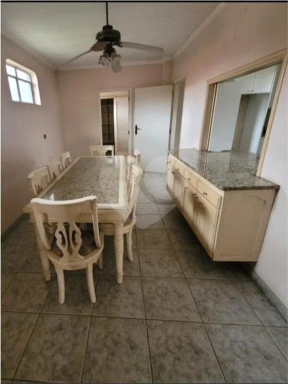 Chácara à venda com 5 quartos, sendo 4 suítes, em Chácara Terra Nova, Jundiaí, SP