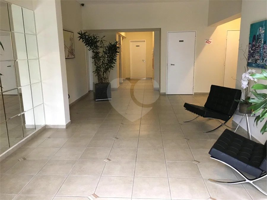 Apartamento para alugar com 3 quartos, sendo 2 suítes,  em Vila Andrade, São Paulo, SP
