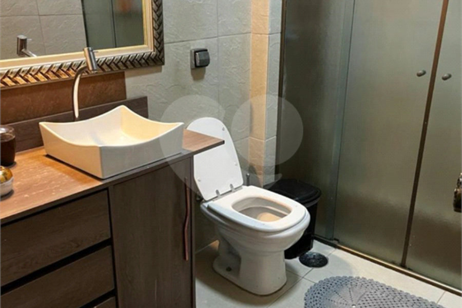Sobrado à venda com 4 quartos, sendo 2 suítes, em Tremembé, São Paulo, SP