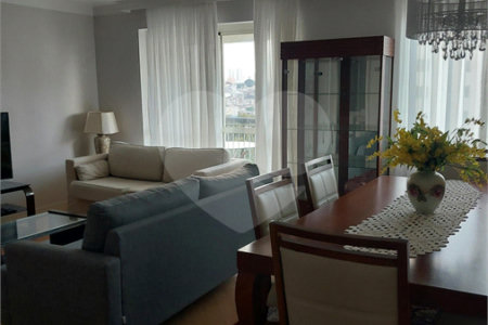 Apartamento à venda com 3 quartos, sendo 2 suítes,  em Cidade São Francisco, São Paulo, SP