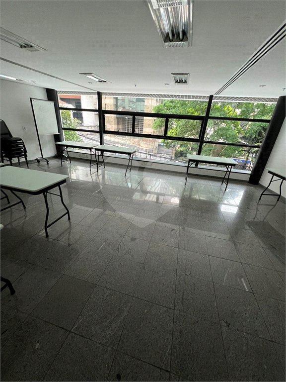 Sala à venda em Cerqueira César, São Paulo, SP