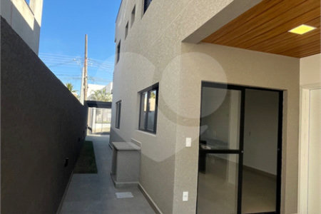 Casa à venda ou para alugar com 3 suítes em Nova Gardênia, Atibaia, SP