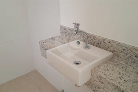 Casa à venda com 4 quartos, sendo 2 suítes, em Manguinhos, Armação dos Búzios, RJ