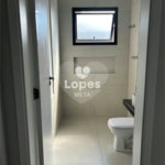 Casa à venda com 3 quartos, sendo 1 suíte,  no condomínio Terras do Vale, Caçapava - SP