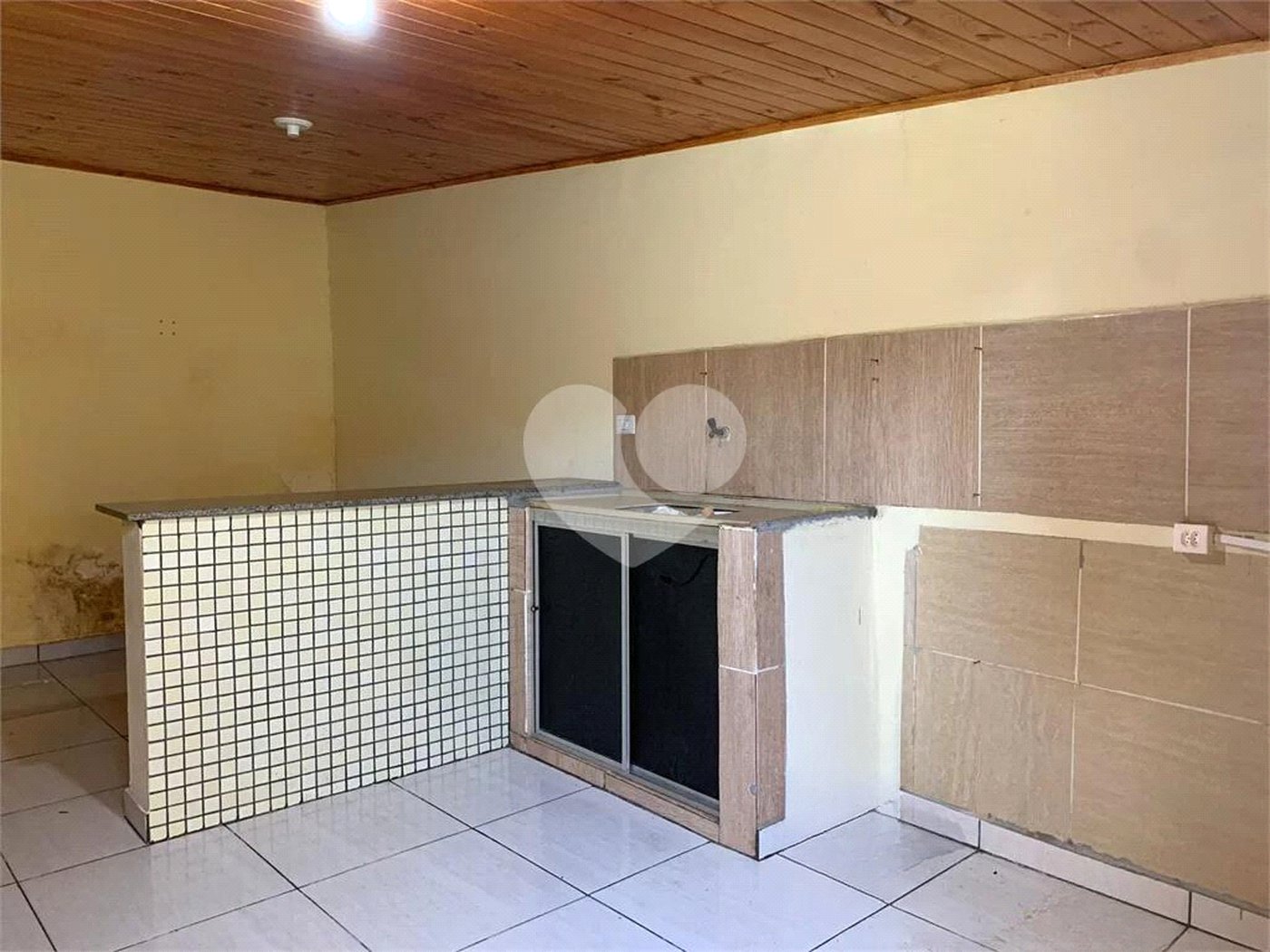 Casa à venda com 4 quartos em Jardim Roriz, Três Lagoas, MS