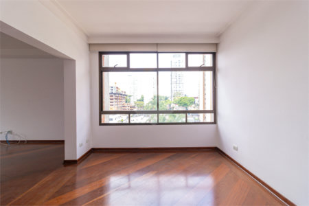 Apartamento à venda com 4 quartos, sendo 3 suítes,  em Chácara Santo Antônio, São Paulo, SP