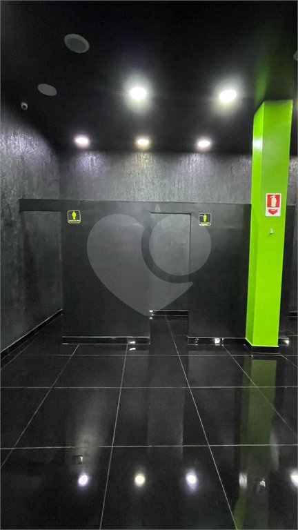 Loja à venda ou para alugar em Santíssimo, Rio de Janeiro, RJ