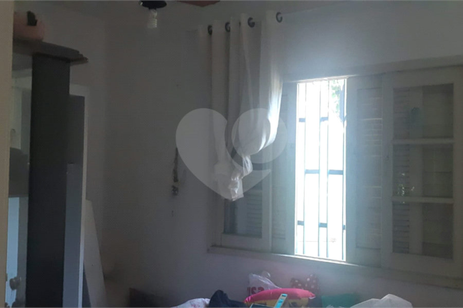 Sobrado à venda com 5 quartos, sendo 2 suítes, em Horto, São Paulo, SP