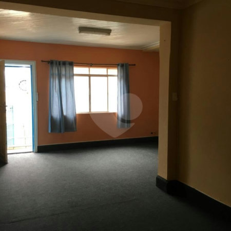Casa à venda com 3 quartos, sendo 1 suíte, em Jardim Marajoara, São Paulo, SP