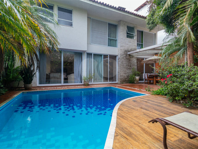 Casa de Vila à venda com 4 suítes em Alto da Boa Vista, São Paulo, SP