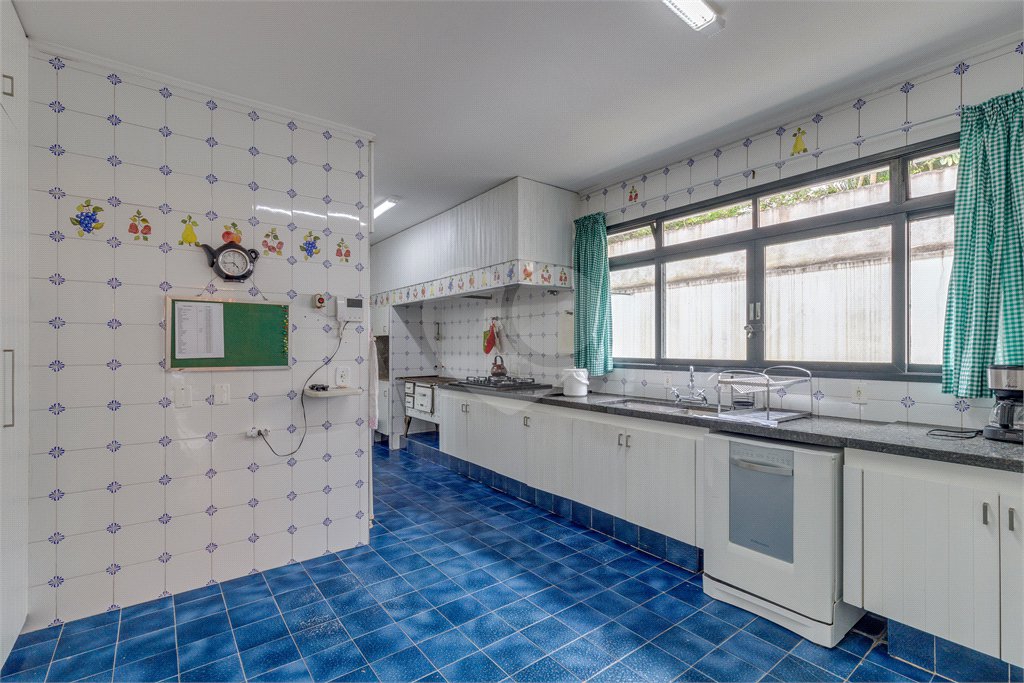 Casa à venda ou para alugar com 4 suítes em Brooklin Velho, São Paulo, SP