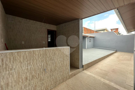 Casa à venda com 2 quartos, sendo 1 suíte, em Vila São José, Indaiatuba, SP