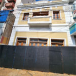 Sobrado á venda localizado no centro.