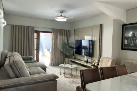 Casa à venda com 3 quartos, sendo 1 suíte, em Retiro das Fontes, Atibaia, SP