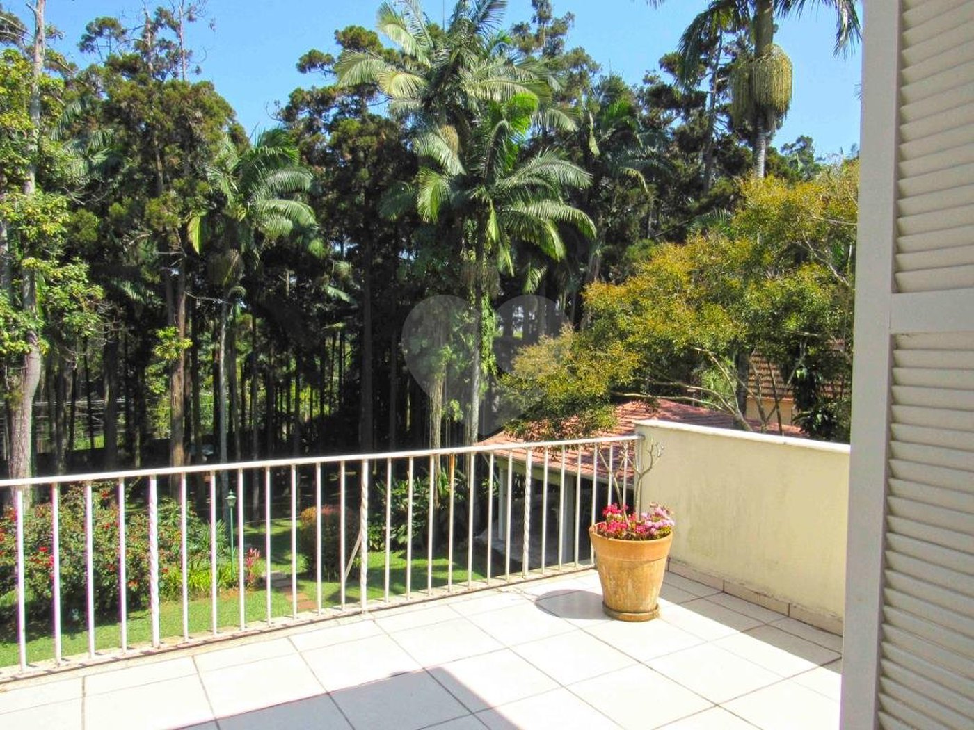 Casa à venda com 4 suítes no condomínio Chácara Flora, São Paulo - SP
