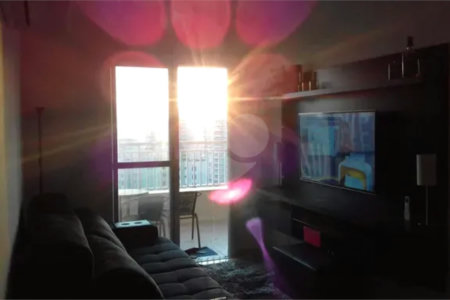 Apartamento à venda com 3 quartos, sendo 1 suíte, em Vila Ema, São José dos Campos, SP