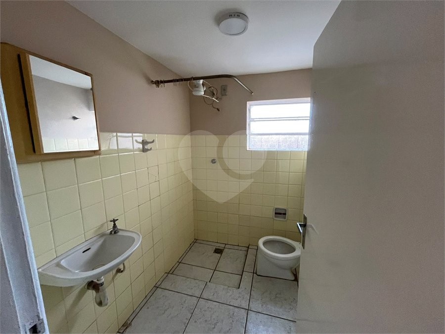 Casa à venda com 3 quartos, sendo 1 suíte, em Jardim Itália, Itapetininga, SP