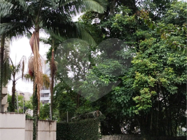 Terreno à venda em Morumbi, São Paulo, SP