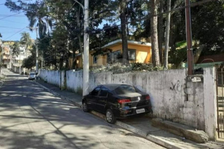Terreno à venda em Jardim Dom José, São Paulo, SP