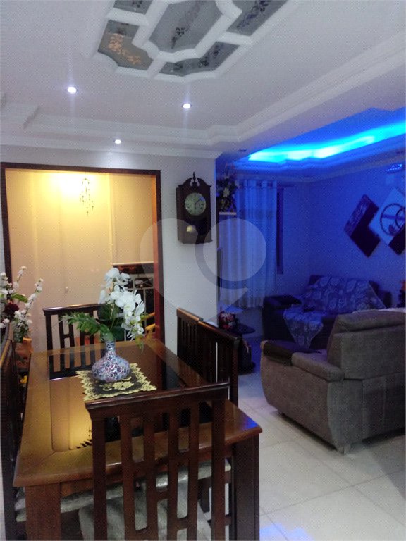 Apartamento à venda com 2 quartos em Vila Carrão, São Paulo, SP