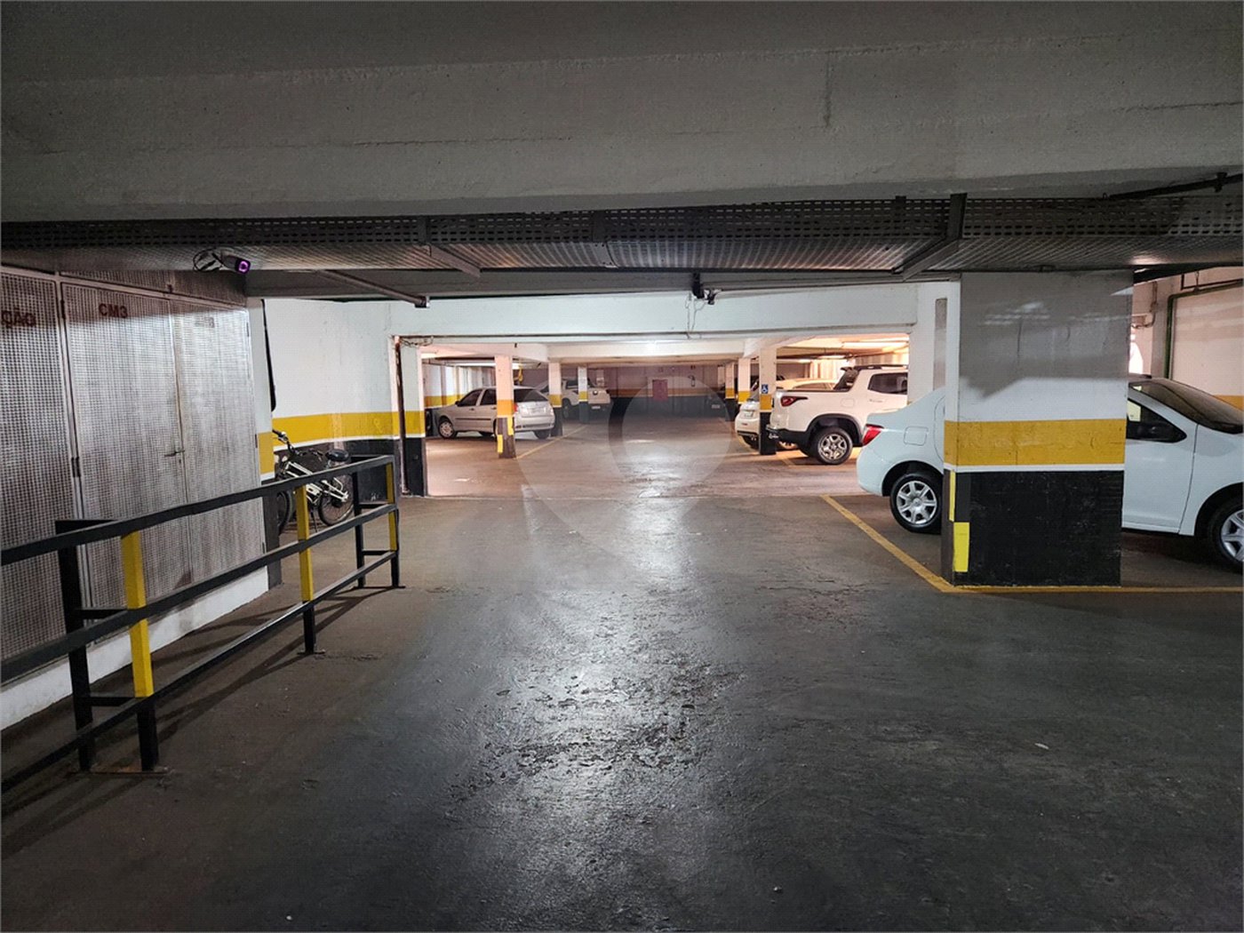 Apartamento à venda com 4 quartos, sendo 2 suítes, no Centro, Araraquara, SP