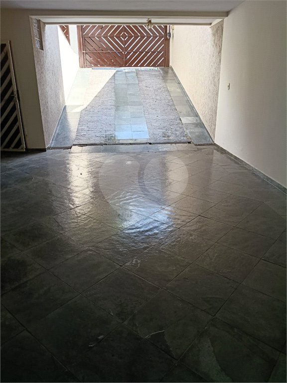 Casa à venda com 3 quartos, sendo 1 suíte, em Chácara Jafet, Mogi das Cruzes, SP