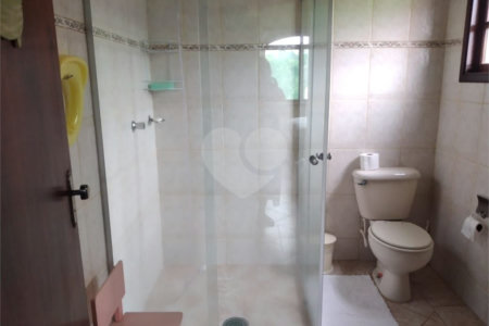Chácara à venda com 4 quartos, sendo 3 suítes, em Ibiúna, Ibiúna, SP