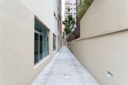 Apartamento à venda com 3 quartos, sendo 1 suíte, em Itaim Bibi, São Paulo, SP