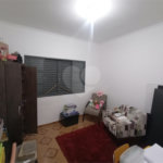 Casa à venda com 3 quartos, sendo 1 suíte, em Jardim Vieira de Moraes, Itapetininga, SP