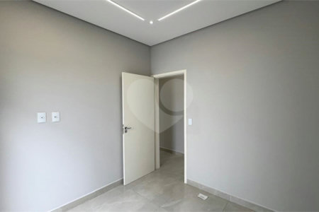 Casa à venda com 3 quartos, sendo 1 suíte, no condomínio Villagio Milano, Sorocaba - SP