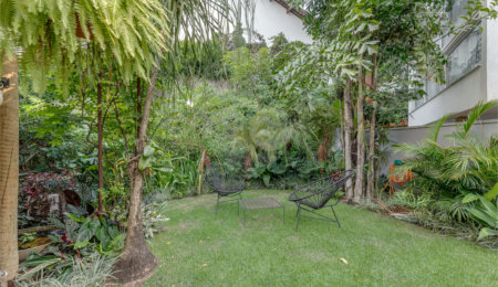 Casa à venda com 4 suítes no condomínio Residencial Canumã, São Paulo - SP