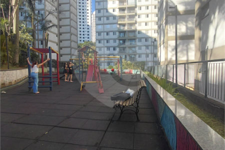 Apartamento para alugar com 4 quartos, sendo 1 suíte, em Vila Sônia, São Paulo, SP