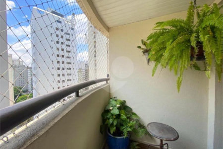 Apartamento à venda com 3 quartos, sendo 1 suíte, em Brooklin Paulista, São Paulo, SP