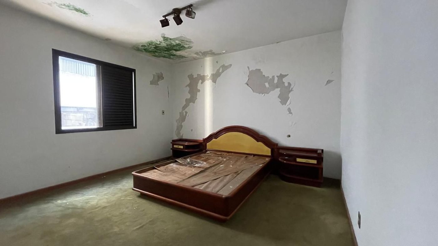 Cobertura com 4 dormitórios à venda, 495 m² por R$ 5.000.000,00 - Gonzaga - Santos/SP