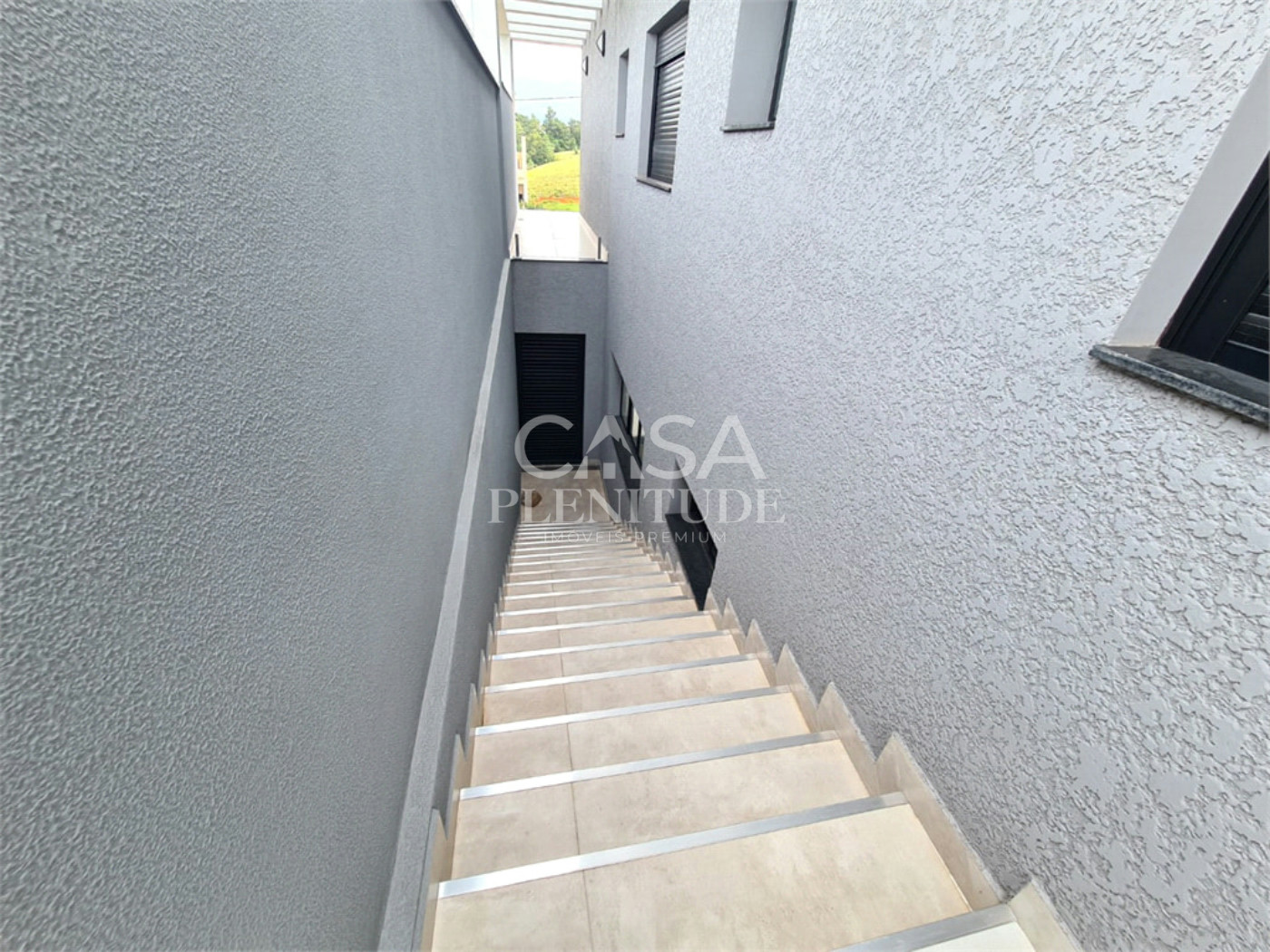 Casa em condomínio à venda com 5 quartos, sendo 3 suítes, em Wanel Ville, Sorocaba, SP